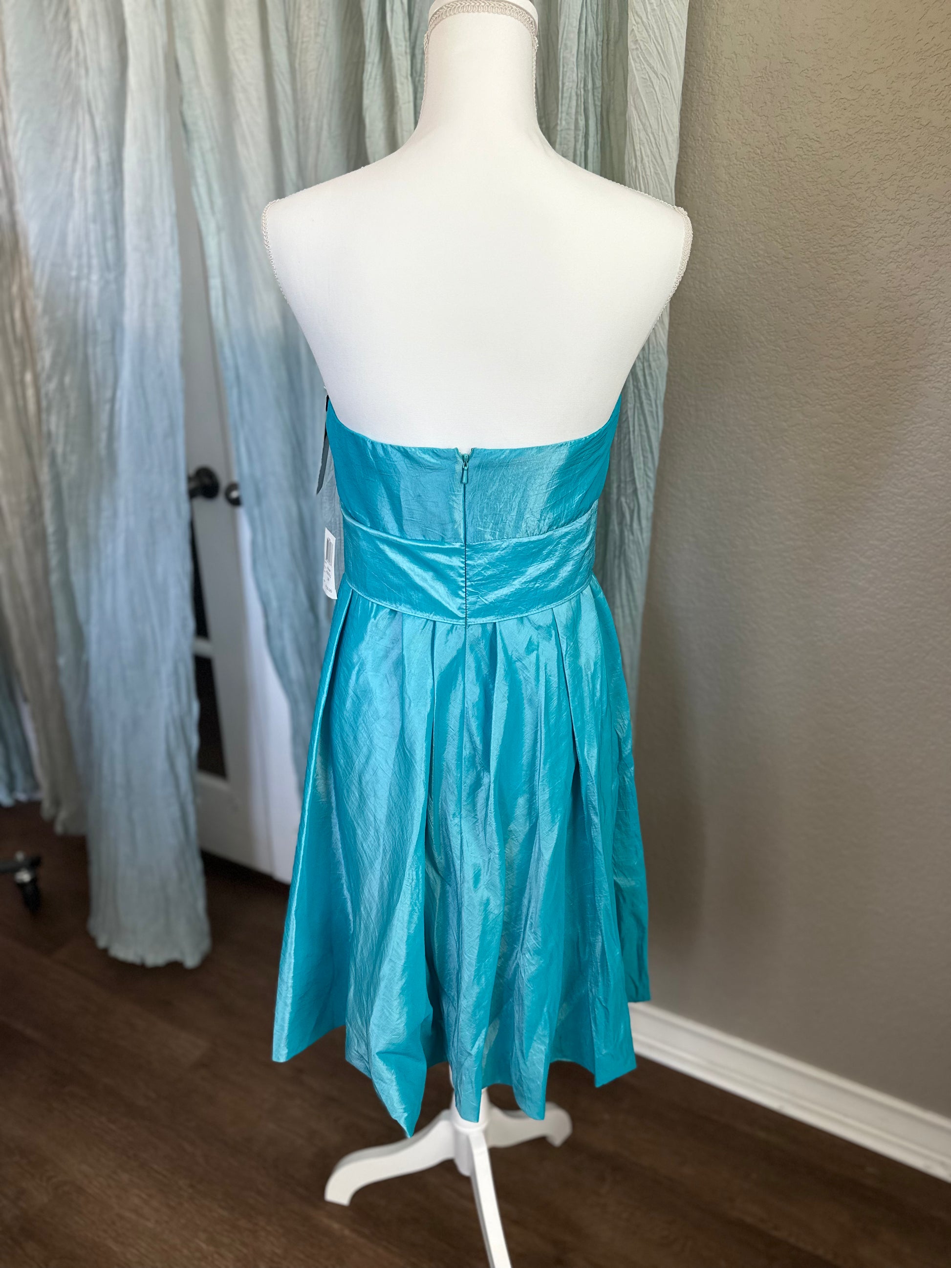 De Laru Blue NWT Cocktail Dress