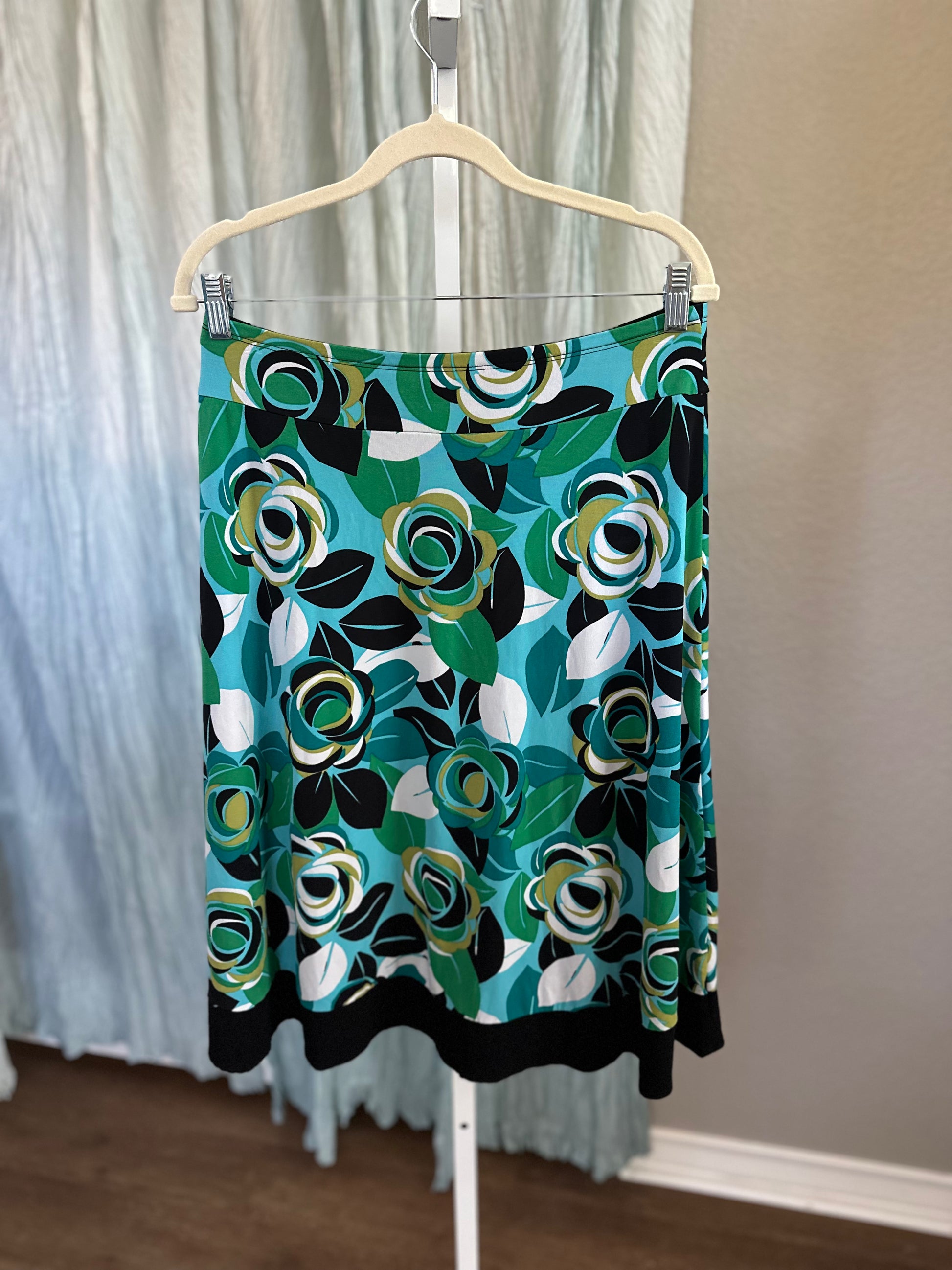 East 5th Floral Skirt
