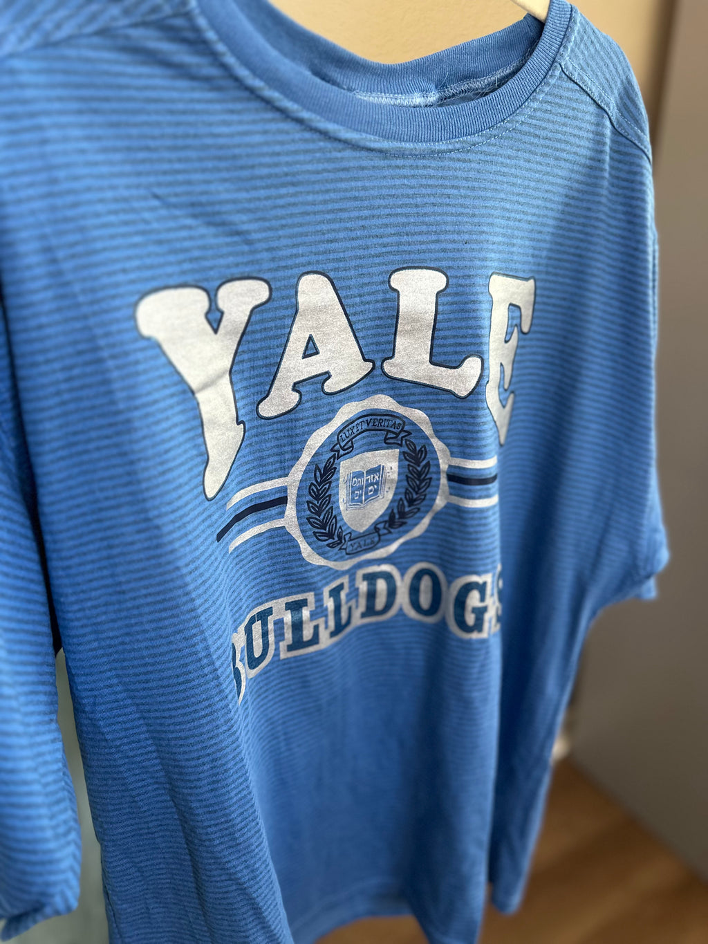 Vintage Yale Bulldogs T-Shirt