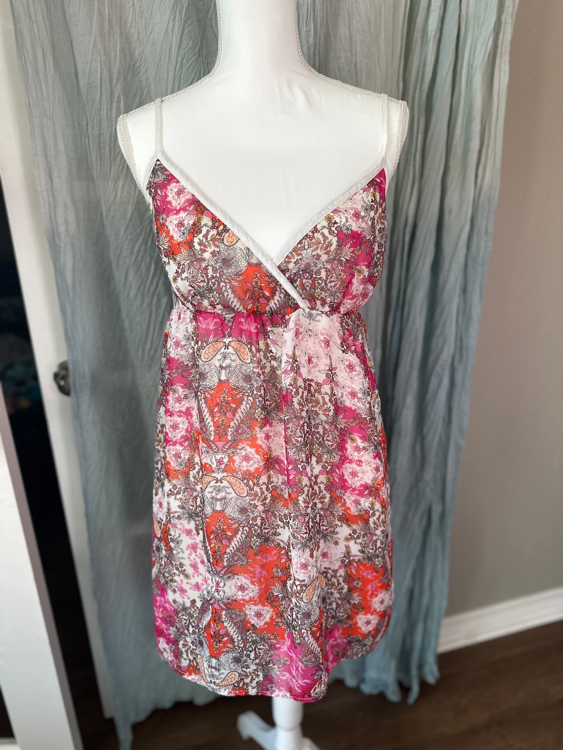 Charlotte Russe Paisley V-Neck Dress