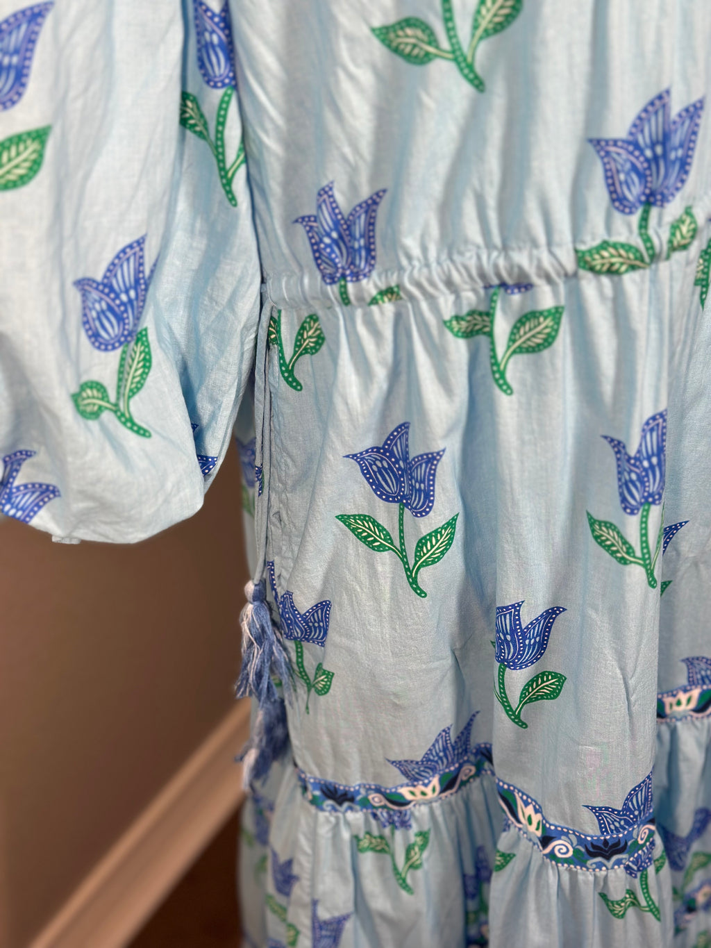 Printfresh "Tulip Bloom Coconut Cafe" Dress -- NWOT