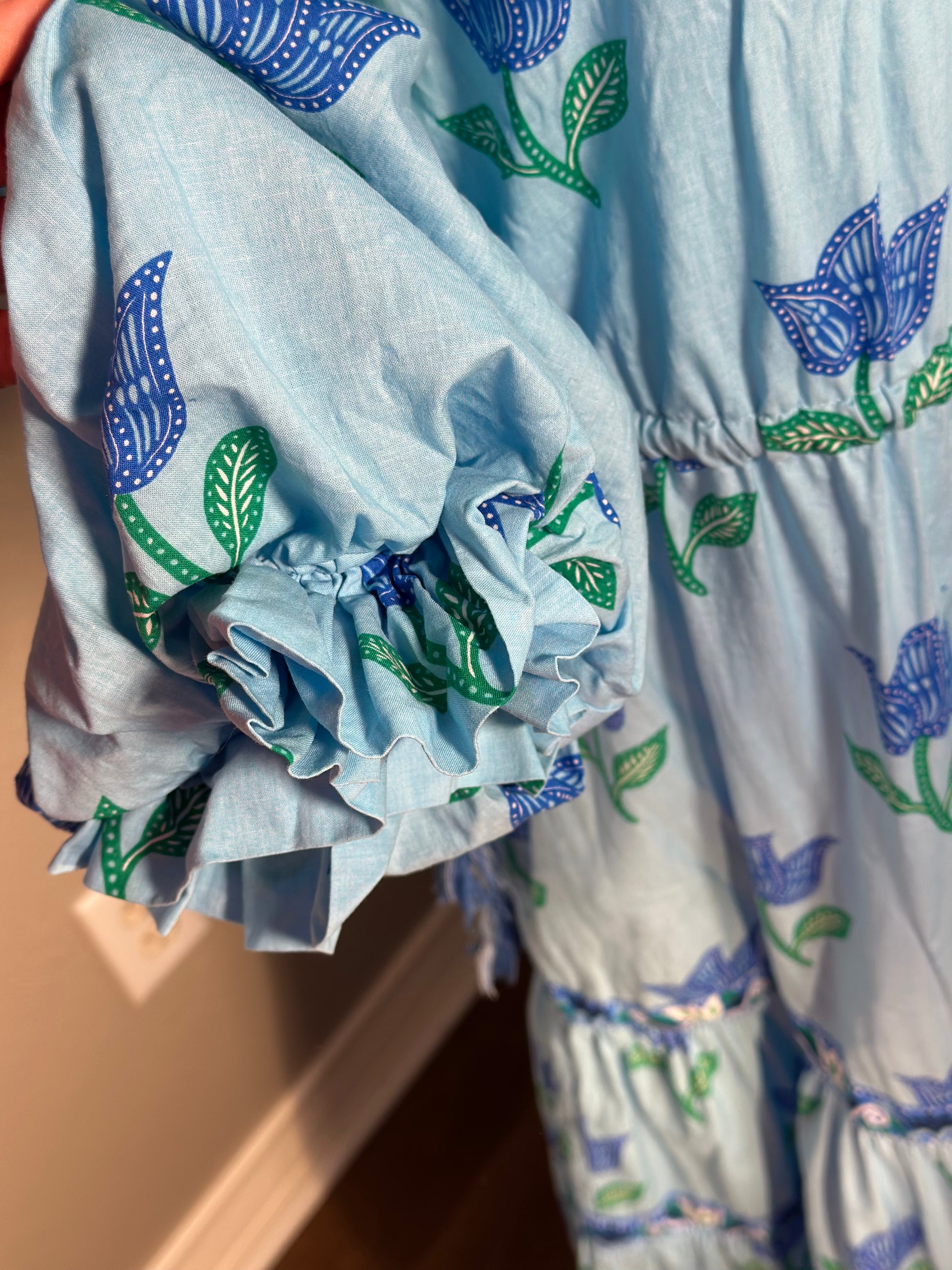 Printfresh "Tulip Bloom Coconut Cafe" Dress -- NWOT